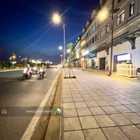 Chủ Nhà Cần Bán Gấp Shophouse Song Hànhdiện Tích5X20M Giá Bán 17 Tỷ/Căn Thương Lượng Liên Hệ: 0907110827 Em Chiến