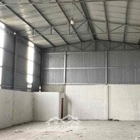 Xưởngdiện Tích200M2 Sân Rộng Tân Vĩnh Hiệp, Tân Uyên, Bình Dương