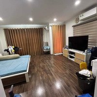 Bán Nhà Phân Lô 50M2, 7 Tầng Phố Hoàng Hoa Thám Ba Đình. Lô Góc, 2 Thoáng, Gara Ô Tô, Full Nội Thất