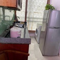 Cho Thuê Căn Hộ 2N1K 50M2 Phố Hồng Hà, Gần Hồ Trúc Bạch, Phố Cổ, Full Đồ, Thang Máy, Giá Bán 7 Triệu