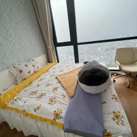 Bán Căn Hộ Chung Cư Royal City , 3 Ngủ Nhỏ Xinh , Ban Công Hướng Mát , View Thoáng , Nhà Đẹp Ở Ngay