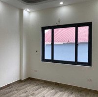 Chính Chủ Cần Bán Gấp Căn Nhà 40M2 X 3 Tầng Tại Phượng Đồng Ngay Trường Đại Học Thể Dục Thể Thao