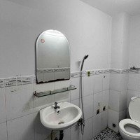 Cho Thuê Nhà Mới Sạch 2 Lầu 3 Pn 3 Toilet Sân Thượng