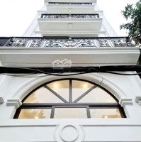 Bán Nhà Mặt Phố Nguyễn Phong Sắc,Cầu Giấy Kt 12X5M.vỉa Hè 7.5M. Giá Bán 26.2 Tỷ. Liên Hệ: 0978996831