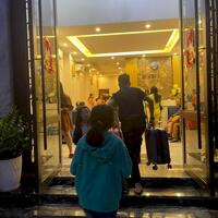  Cần bán khách sạn hẻm Trần Phú, Lộc Thọ - Nha Trang đang kinh doanh