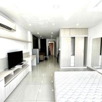 Cho Thuê Căn Hộ Dịch Vụ 50M2 Tách Bếp Bancol Ngay Trần Đình Xu Quận 1