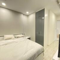 Bán căn hộ 2 phòng ngủ 2wc, sổ hồng diện tích 70m2 tại Vinhomes Golden River giá chỉ 10,5 tỷ