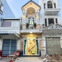 Nhà Lầu Mới Đẹp Đường Nguyễn Văn Linh Cách Chợ 250M