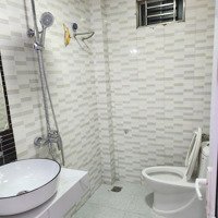 Chính Chủ Bán Nhà Mới Phố Vĩnh Hưng Hoàng Mai,32M2 Nhà Lô Góc 3 Mặt Thoáng ,5 Tầng, 3 Phòng Ngủgiá 4,X Tỷ.