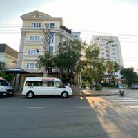 Cho thuê nhà phố góc 2 mặt tiền khu Cảnh Đồi Phú Mỹ Hưng, P.Tân Phong, Q7.