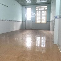 Mt Hẻm 1041 . Xe Hơi Đỗ Cửa Hẻm 8M