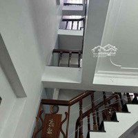 Nhà Đẹp 1 Trệt 3 Lầu Mặt Tiền Chợ Biên Hòa, Thuộc Phường Thanh Bình.