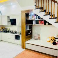 NN127 Cho thuê nhà 86m2 4 tầng ở Phương Lưu