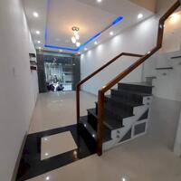 Cho thuê nhà mới 3 tầng MT đường Hoàng Tích Trí khu trung tâm gần cầu Thuận Phước, Hải Châu