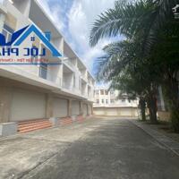 Bán nhà 3 lầu phường Tam Phước Biên Hòa Đồng Nai 285m2 giá 3,7 tỷ