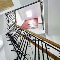 Bán Căn Nhà 1 Trệt 1 Lầu Hiện Đại Mới 100% - P. Tân Hiệp - Dt: 4X18 Sàn : 140M2. Giá Bán 3Ty3