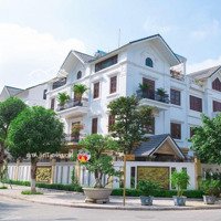 Siêu Phẩm Biệt Thự 180M2 Cách Hồ Thiên Văn Học 100M Đi Bộ Giá Cạnh Tranh 29 Tỷ