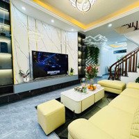 Cho Thuê Nr, Ngõ 178 Thái Hà, 5 Tầng, 6 Ngủ, Nội Thất Sịn Sò, Kinh Doanh, Vp, Nhà Ở, Spa, Cửa Hàng