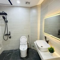 Bán Căn Hộ 107M2 3 Phòng Ngủ6 Tỷ Tại Tòa 18T2 Lê Văn Lương - Cầu Giấy