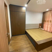 Bán Gấp Căn Hộ 120M2, 3 Phòng Ngủchung Cư The Park Home, Quận Cầu Giấy. Giá Hơn 8 Tỷ