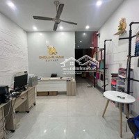 Gấp Bán Nhà Đẹp 4 Tầng Hẻm Xe Hơi Thông . Khu Dân Trí Cao .