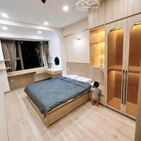 Nhà Đẹp 95M2 View Đẹp Tầng Trung