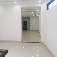 Cho Thuê Mặt Bằng Đường Hoàng Hoa Thám, Giá 15 Triệu/Tháng, 135M2