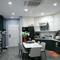 Hot!!! Căn Hộ Royal City Đẳng Cấp Thượng Lưu, Siêu Hiếm,Diện Tích103M2 View Toàn Tp, Tặng Full Nội Thất