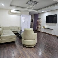 Cho Thuê Căn Hộ Phố Lý Nam Đế 120M2, Chia 2 Ngủ, Bếp, Khách. Nhà Full Nội Thất, Thang Máy.