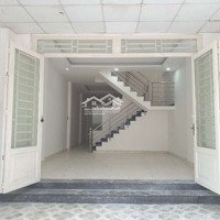 Nhà Trệt Lầu 3 Phòng Ngủ Dt: 5X21M, Mặt Tiền Đường Số Tân Quy