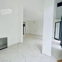 Nhà Phố Vinhomes 126M2, 5 Tầng, Cho Thuê 30 Triệu/Tháng, Có Thang Máy