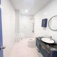 Nhà Mặt Tiền Cao Thắng Q3 Làm Spa - Có Thang Máy