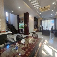 Biệt Thự Siêu Đẹp,Diện Tíchđất 208M2, Hồ Bơi, Ngay Trung Tâm, Hải Châu, Đà Nẵng