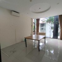 Cho Thuê Văn Phòng 40M2 Tại Lò Đúc