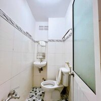 Nhà 1 trệt 2 lầu số 123/3 đường Châu Văn Liêm , cách đường Châu Văn Liêm 1 căn nhà 15 m