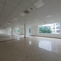 Cho Thuê Khối Đế 1200 - 2000M2 Tại Nghĩa Đô - Cầu Giấy - Phù Hợp Mọi Mô Hình