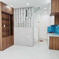 Nhàhẽm Xe Hơinơ Trang Long, 3 Lầu, 45M2, Không Lộ Giới, Hoàn Công Đầy Đủ, Nhỉnh 8 Tỷ