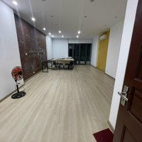 Cho Thuê Phòng 40M2 Trong Nhà Nguyên Căn