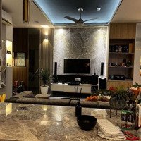 Cho Thuê Căn Hộ 2 Phòng Ngủ- Góc - Full Ntđẹp* Cc Bellezaq7- 88M2* 10. 5 Triệu