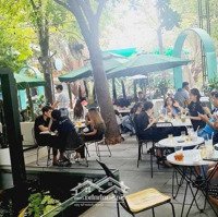 Do Gia Đình Chuyển Chỗ Ở Nên Cần Sang Lại Quán Cafe Đang Kinh Doanh Ổn Định