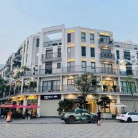 Bán Gấp Shophouse 2 Mặt Tiền Kinh Doanh Đỉnh The Manor Nguyễn Xiển . Diện Tích: 99M2 , Mt5M, Giá Bán 31 Tỷ .