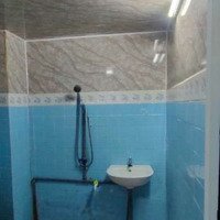 Nhà Chung Cư Viễn Đông Đường Trần Hưng Đạo 35M2 Nhà Sạch Đẹp, An Ninh