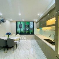 Bán Gấp Nhà 52.4M2 Hẻm Thông 6M, Quận 1, Trần Hưng Đạo