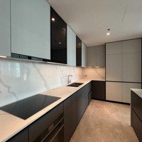 Đang Trống Sẵn Dọn Vào Ngay 152M2, 3 Phòng Ngủ Ntcb Chỉ 2700$ Ở Crest Metropole