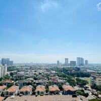 Chính chủ cần bán Midtown M8, DT: 81m, 2pn,  2Wc, có ô xe hầm -View biệt thự, kế sân vườn - Nội thất cơ bản Phú Mỹ Hưng giao -Giá bán 7ty850 ( all in). LH: 0903788101 Thảo