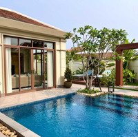Cho Thuê Biệt Thự Nằm Trong Khu Resort Biển 5 Sao - Đối Diện Sân Golf Brg Đà Nẵng