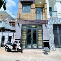 Cần Bán Nhà Xã Qui Đức Huyện Bình Chánh 83M2 Giá Bán 1,69 Tỷ