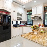 Chính Chủ Cần Bán Biệt Thự Góc Đông Nam Hoàn Thiện Full Nội Thất Tại Vinhomes Gardenia Giá Cực Tốt