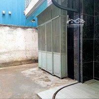 Nhà Bán Trệt, Lầu -37M2 (3 Pn,2 Wc) Cáchmặt Tiềntrần Phú 40M- P9Q5