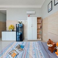 Căn Hộ Studio Ban Công, Thang Máy - 30M2 - Kế Bên Đh Hutech - Gần Ngã Tư Hàng Xanh